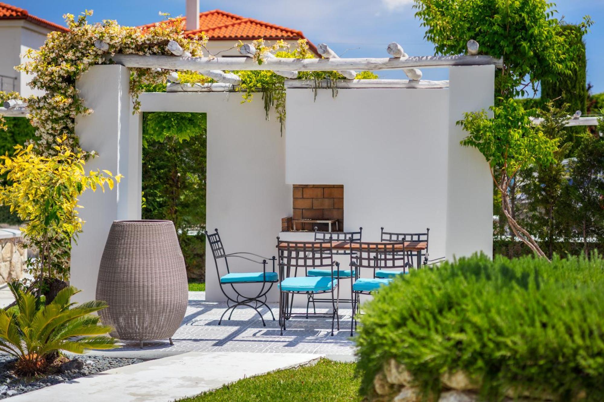 Pohoda Villas Resort Skála Foúrkas エクステリア 写真